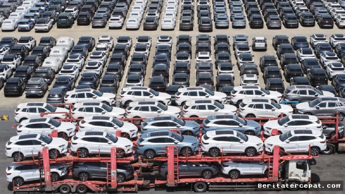 Beijing Hapus Insentif Pajak Tahunan Mobil Listrik Mulai 2027