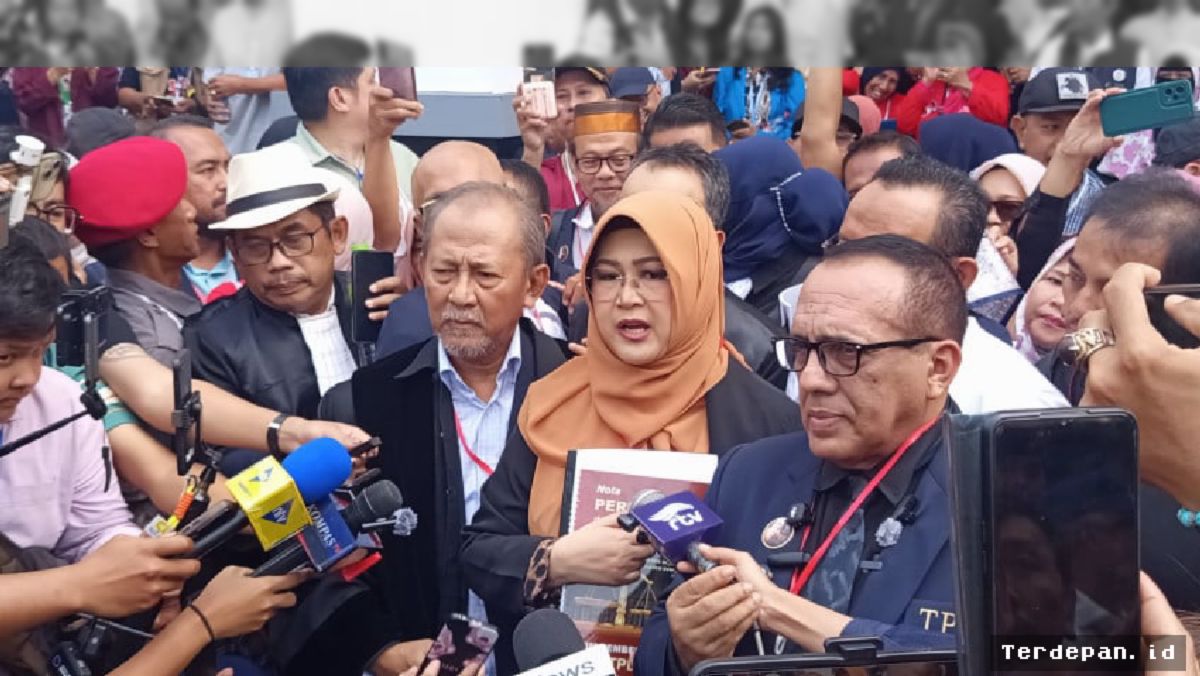 Dokter Tifa: Dakwaan JPU Lemah, Sidang Tak Layak Lanjut