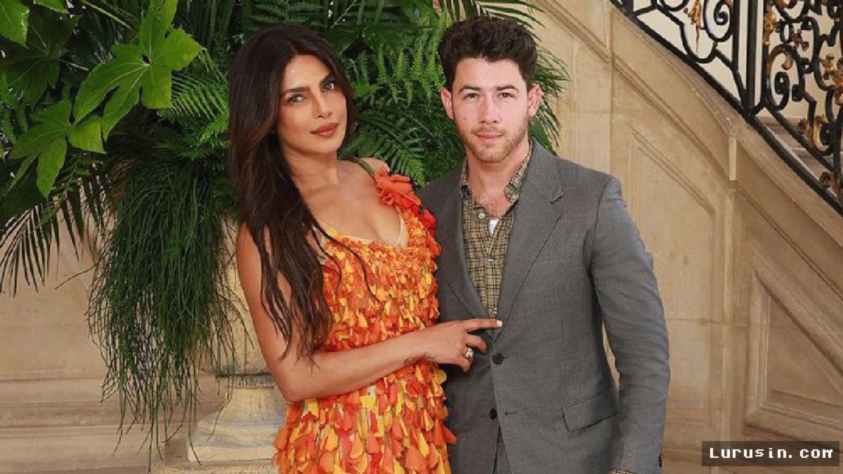 Priyanka Chopra dan Nick Jonas Perlihatkan Kemesraan, Rumor Cerai Terbantahkan