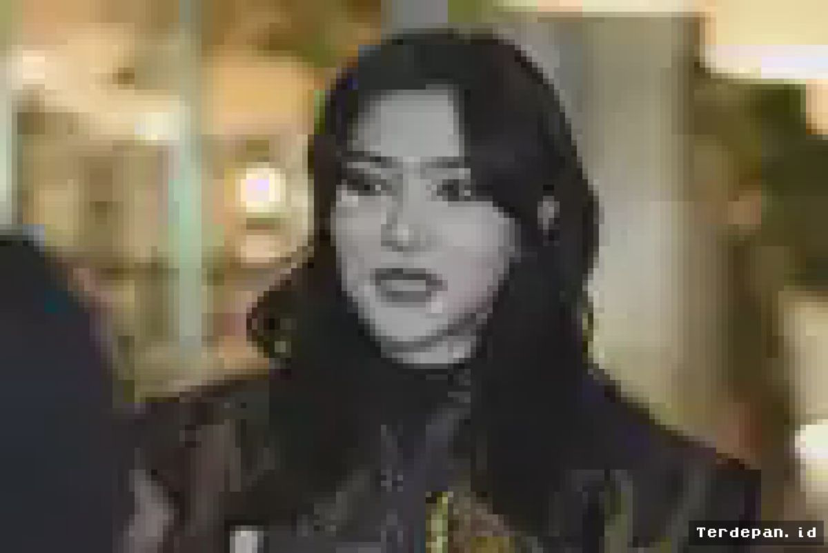 Redrose Records — Konser Isyana Sarasvati di Kuala Lumpur Resmi Dibatalkan karena Penjualan Tiket Jauh di Bawah Target