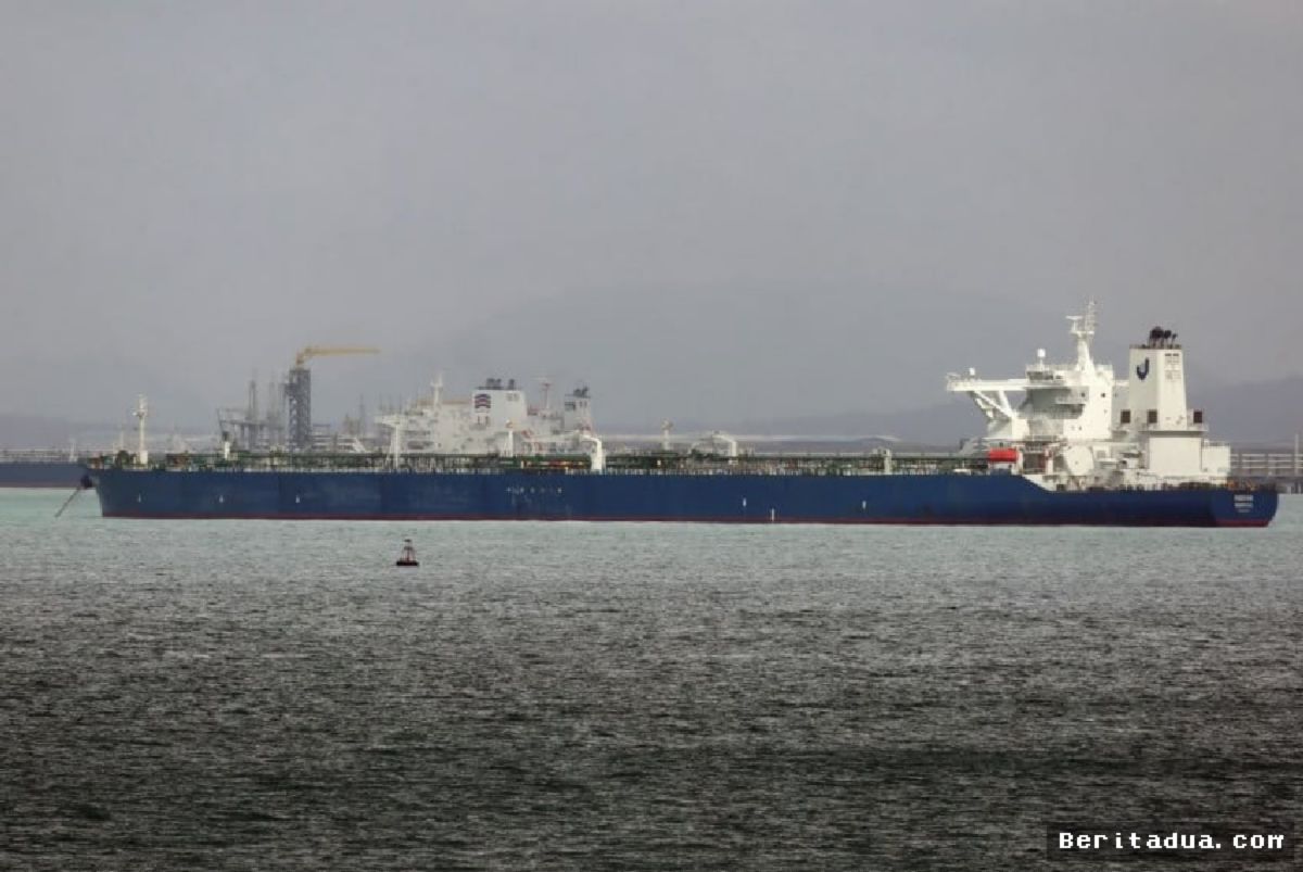 Serangan Tanker Saudi-Qatar di Selat Hormuz Memicu Serangan Balasan AS ke Iran
