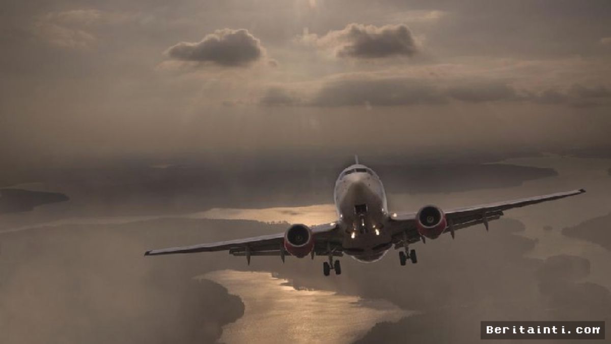 Karachi — Pesawat Kargo Boeing 737 Hilang Kontak, Diduga Jatuh ke Laut