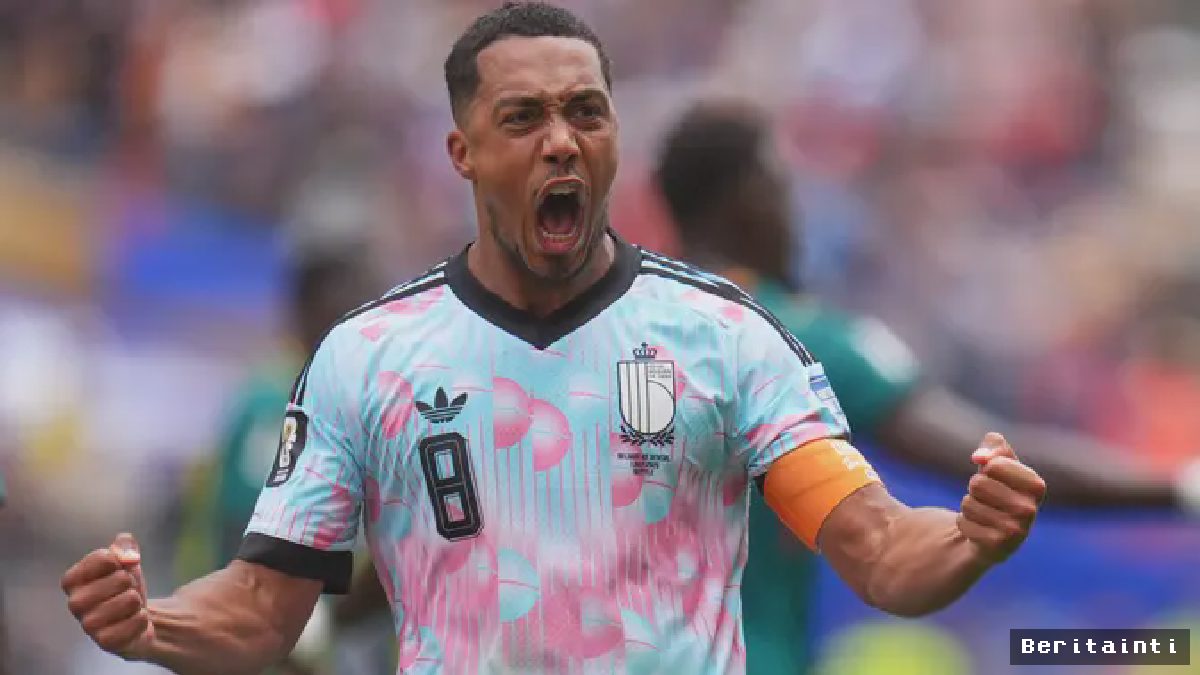 Gol Youri Tielemans Antar Belgia ke 16 Besar Piala Dunia