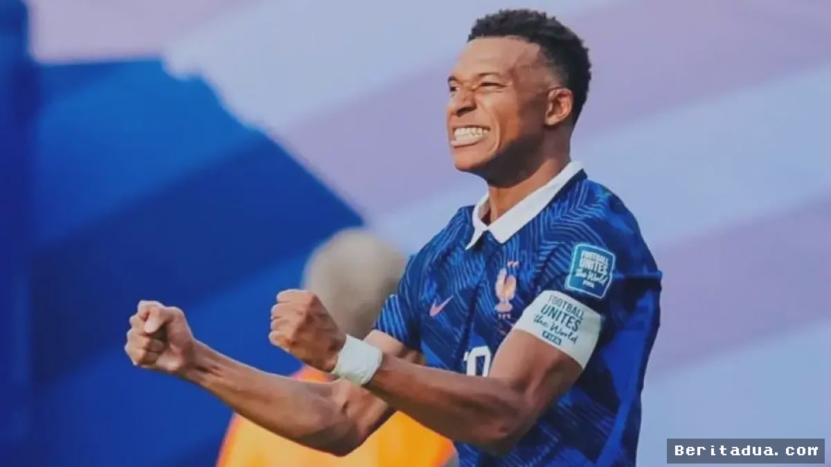 Mbappé Respons Tegas Komentar Rasis Senator Paraguay Chilavert