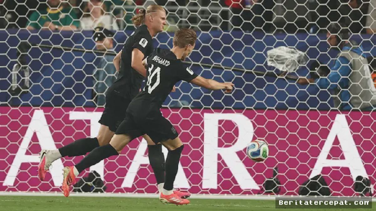 DOHA — Erling Haaland meledak dalam selebrasi liar usai membawa Norwegia membungkam