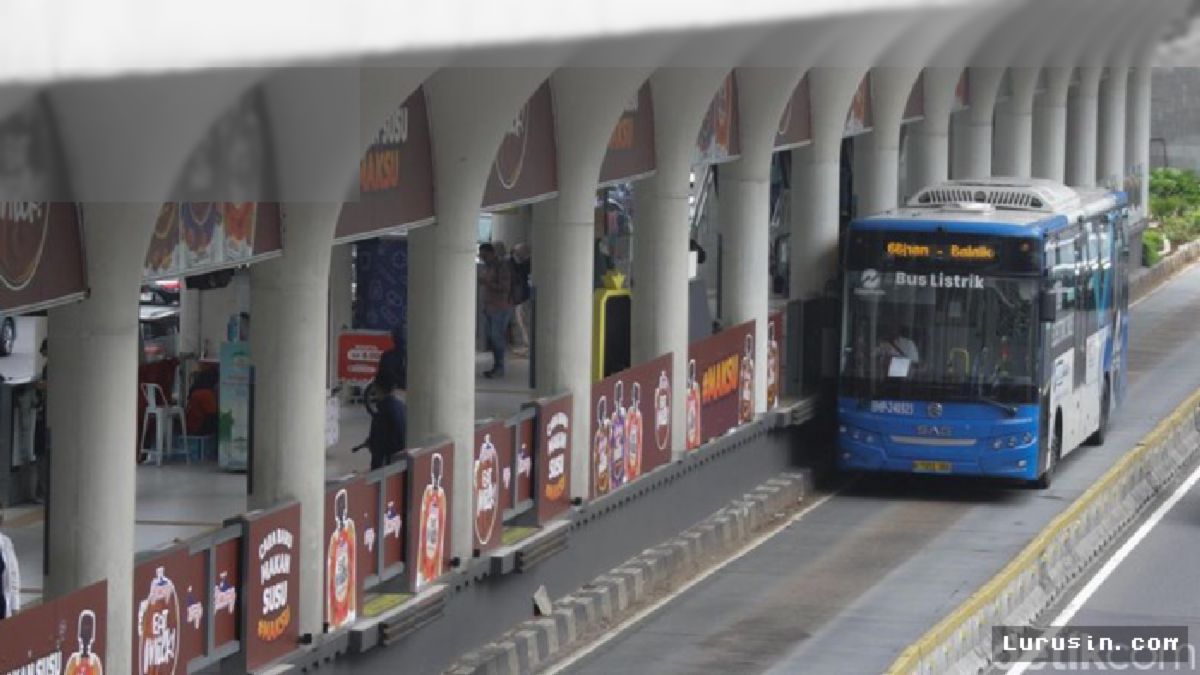 Jakarta — DTKJ Ajukan Tarif Langganan TransJakarta untuk Pekerja Harian