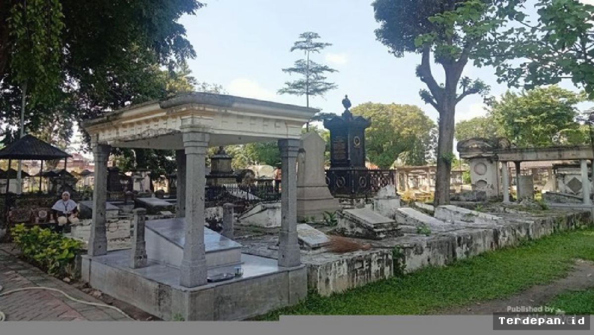 Kampung Peneleh Surabaya Menuju Destinasi Wisata Sejarah Digital