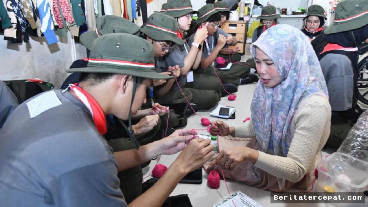 Bandung — Pertamina Ciptakan Green Warrior dari Komunitas Difabel Kampung Rajut