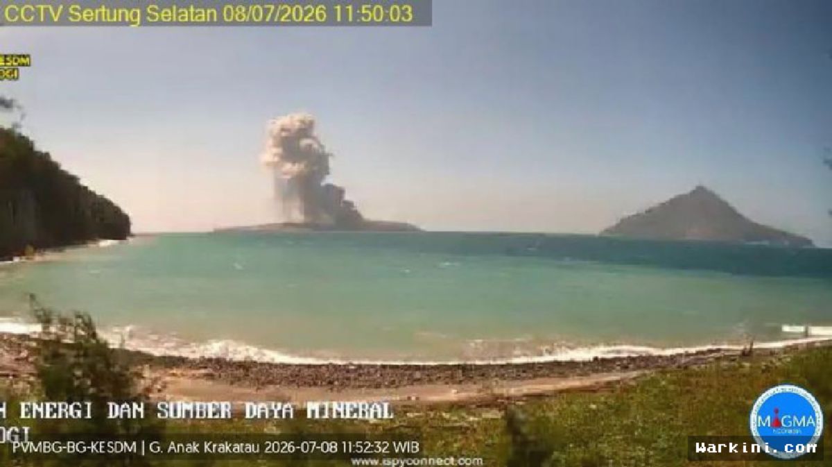 BMKG Pantau Muka Air Laut Selama Erupsi Gunung Anak Krakatau