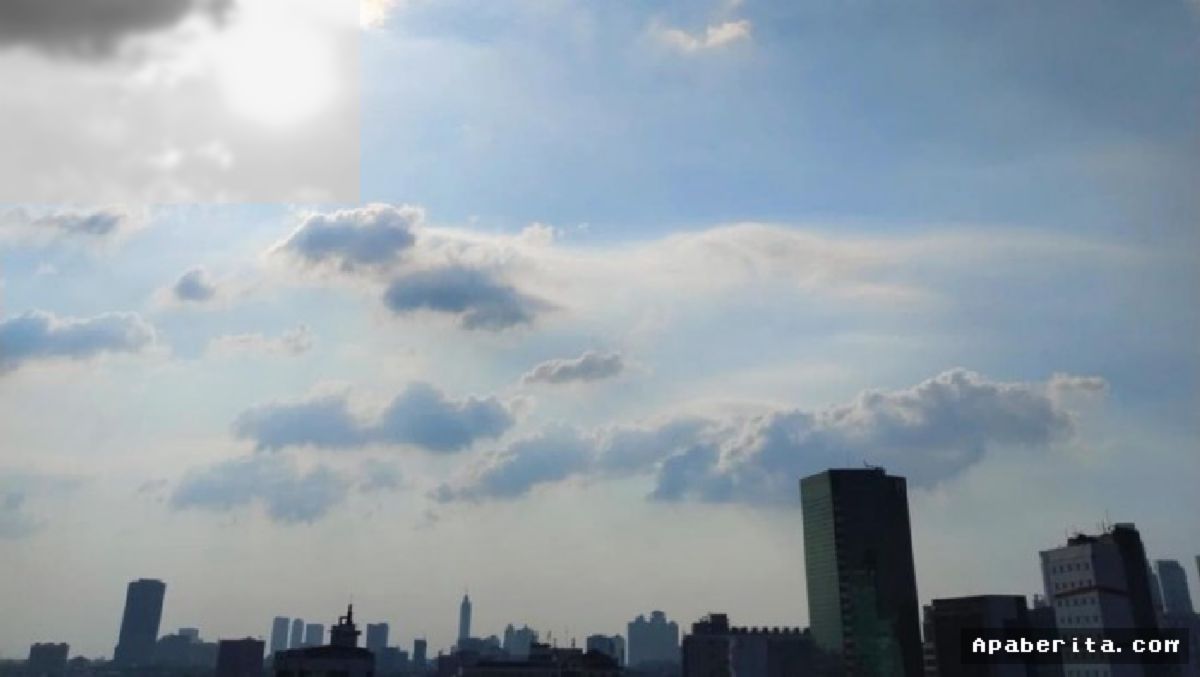 Jakarta — Badan Meteorologi, Klimatologi, dan Geofisika (BMKG) mengimbau masyarakat untuk mulai