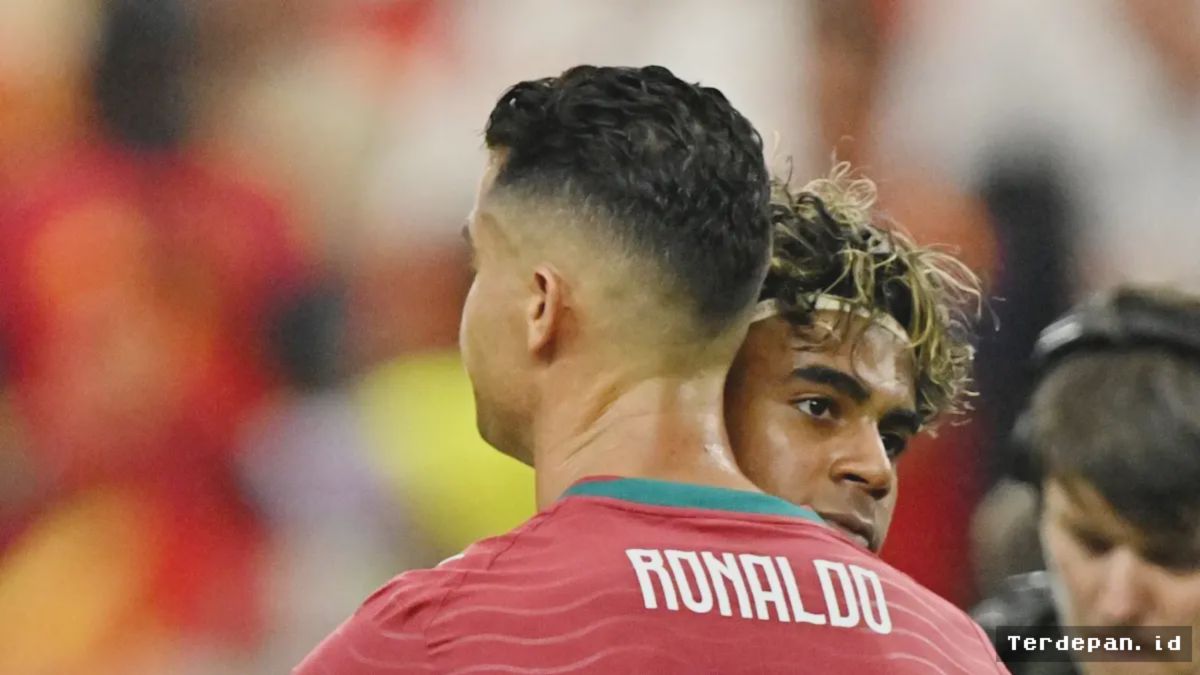 Panggung Piala Dunia: Pelukan Emosional Yamal dan Ronaldo Simbol Estafet Generasi