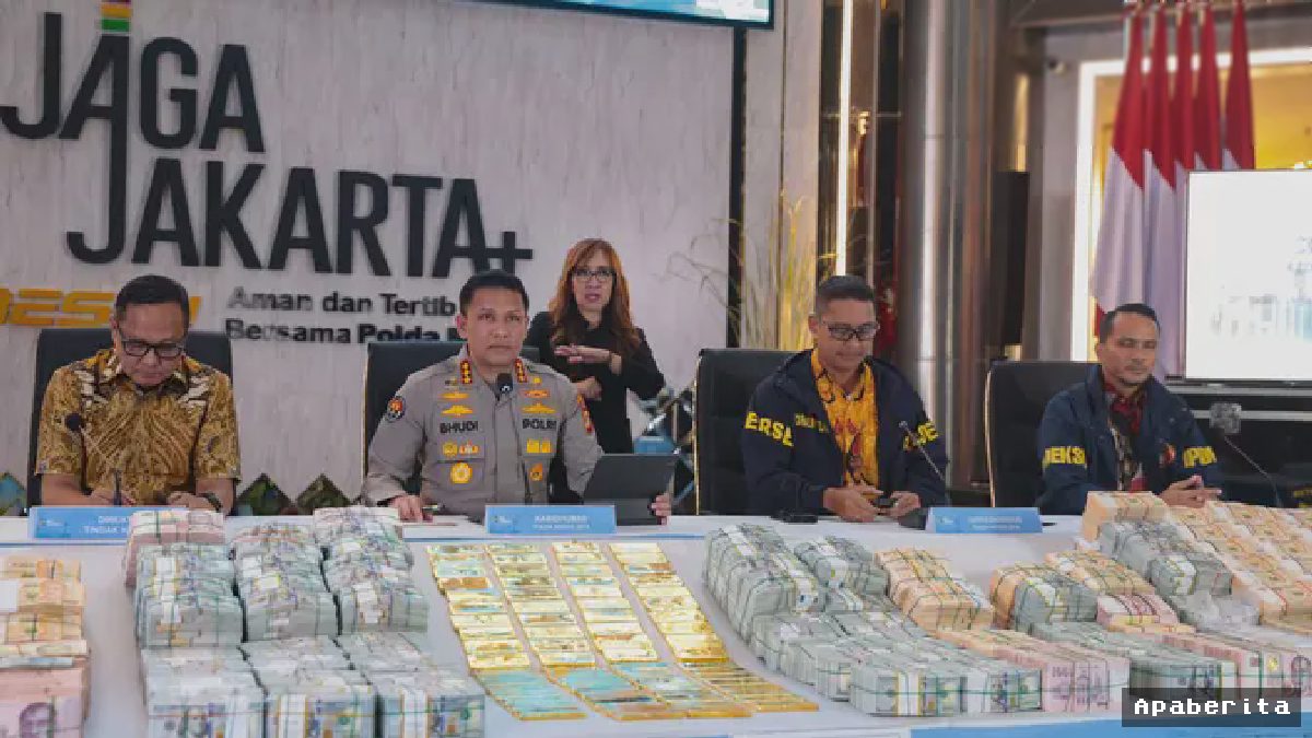 Polda Metro Jaya Perlihatkan Hasil Sitaan Korupsi dan TPPU