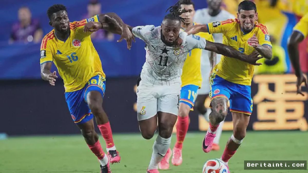 KANSAS CITY — Gol Tunggal Arias Loloskan Kolombia ke 16 Besar