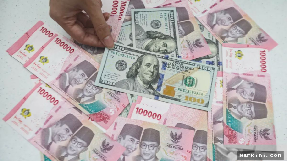 Rupiah Melemah ke Level Rp 17.590 Tertekan Sentimen Fiskal dan AS