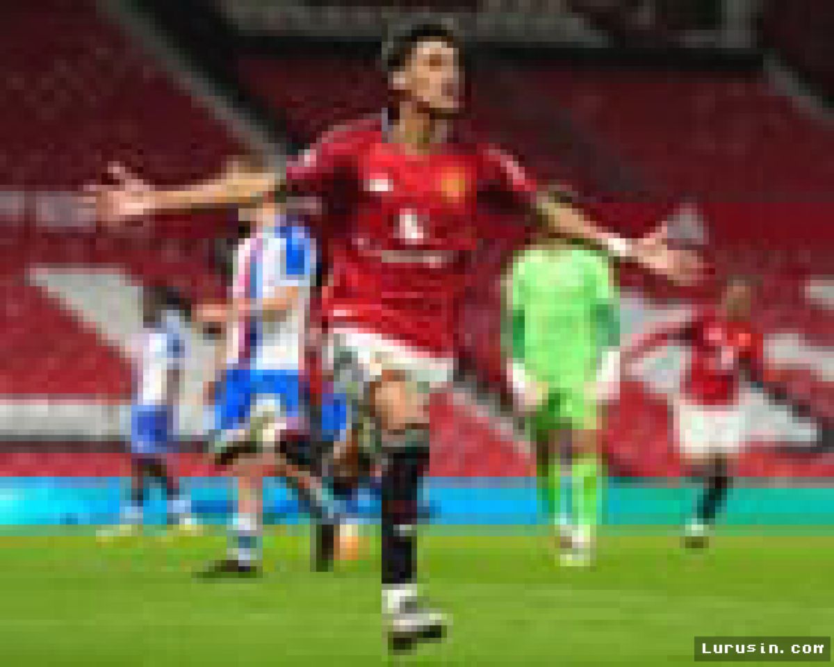 Real Madrid Pimpin Perburuan Wonderkid Manchester United JJ Gabriel