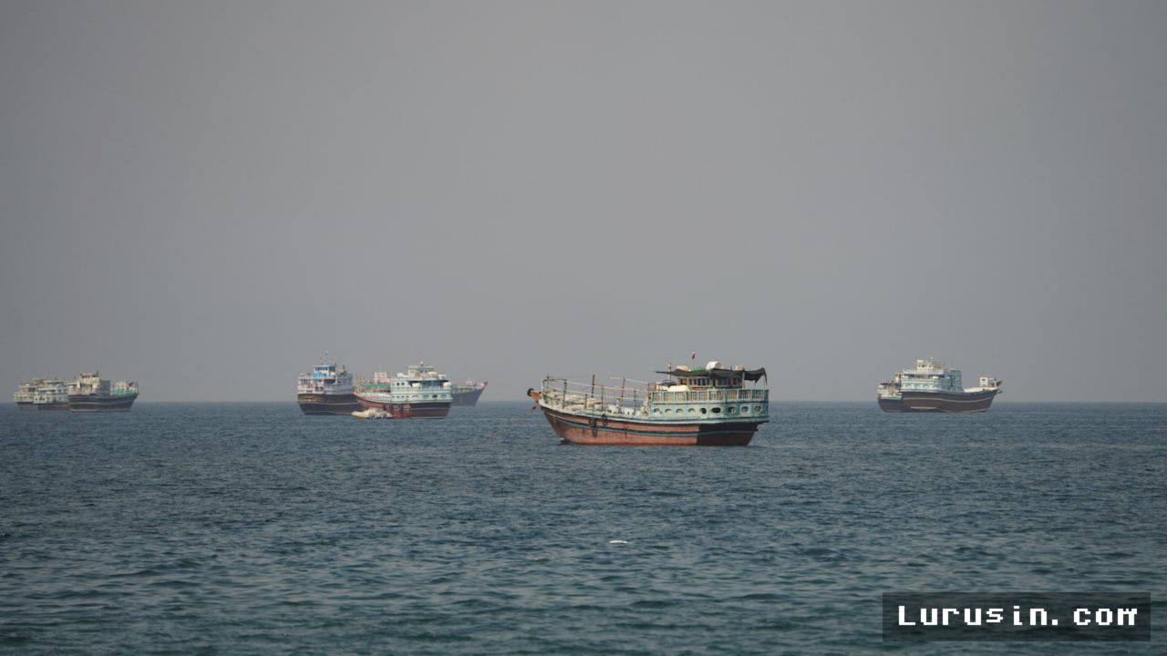 Konflik AS-Iran Memanas, Harga Minyak Dunia Tembus 100 Dolar