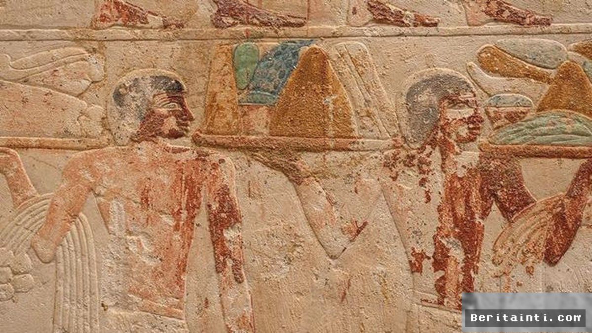 Arkeolog Temukan Makam Pejabat Kuno Berusia 4.400 Tahun di Saqqara