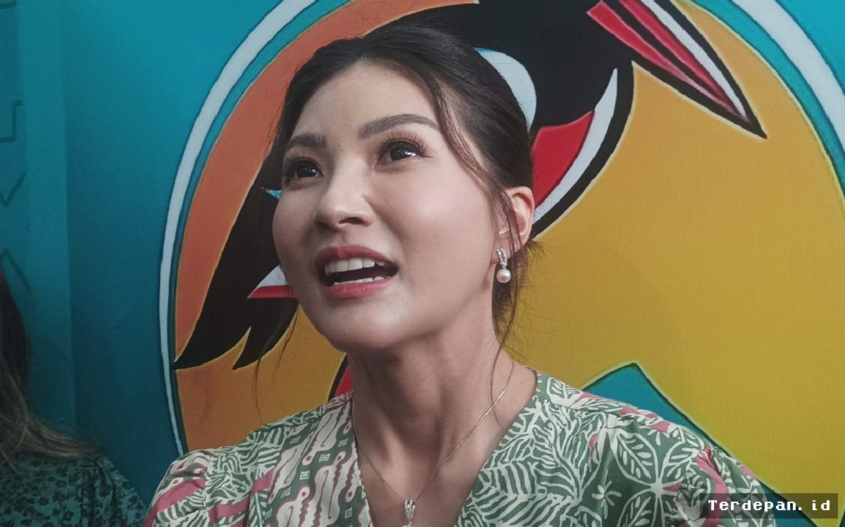 Sarwendah Bantah Melarang Ruben Onsu Bertemu Anak Pascaperceraian