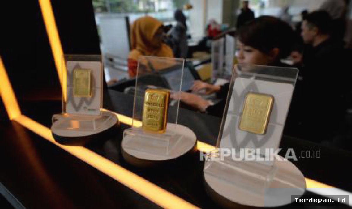 JAKARTA — Harga Emas Antam Mengalami Koreksi Tipis Rp2.000 per Gram