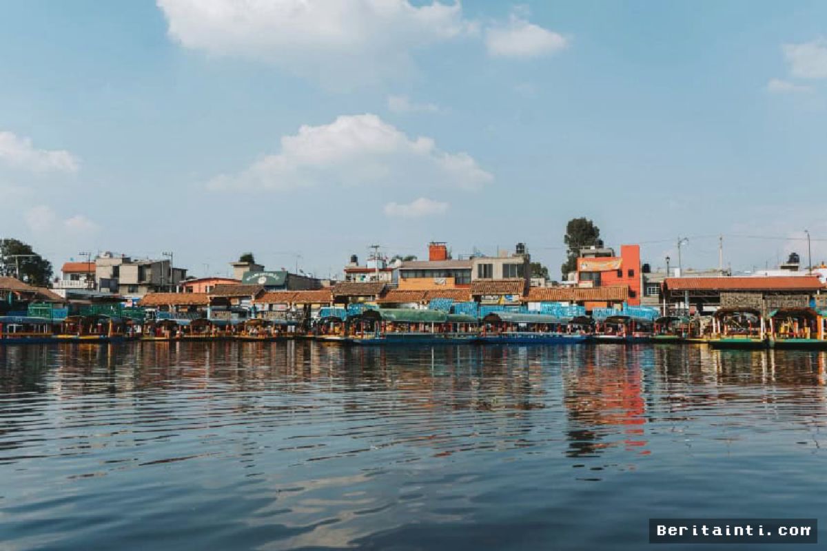 Xochimilco Terapkan Larangan Penjualan Alkohol Sepanjang Festivitas September