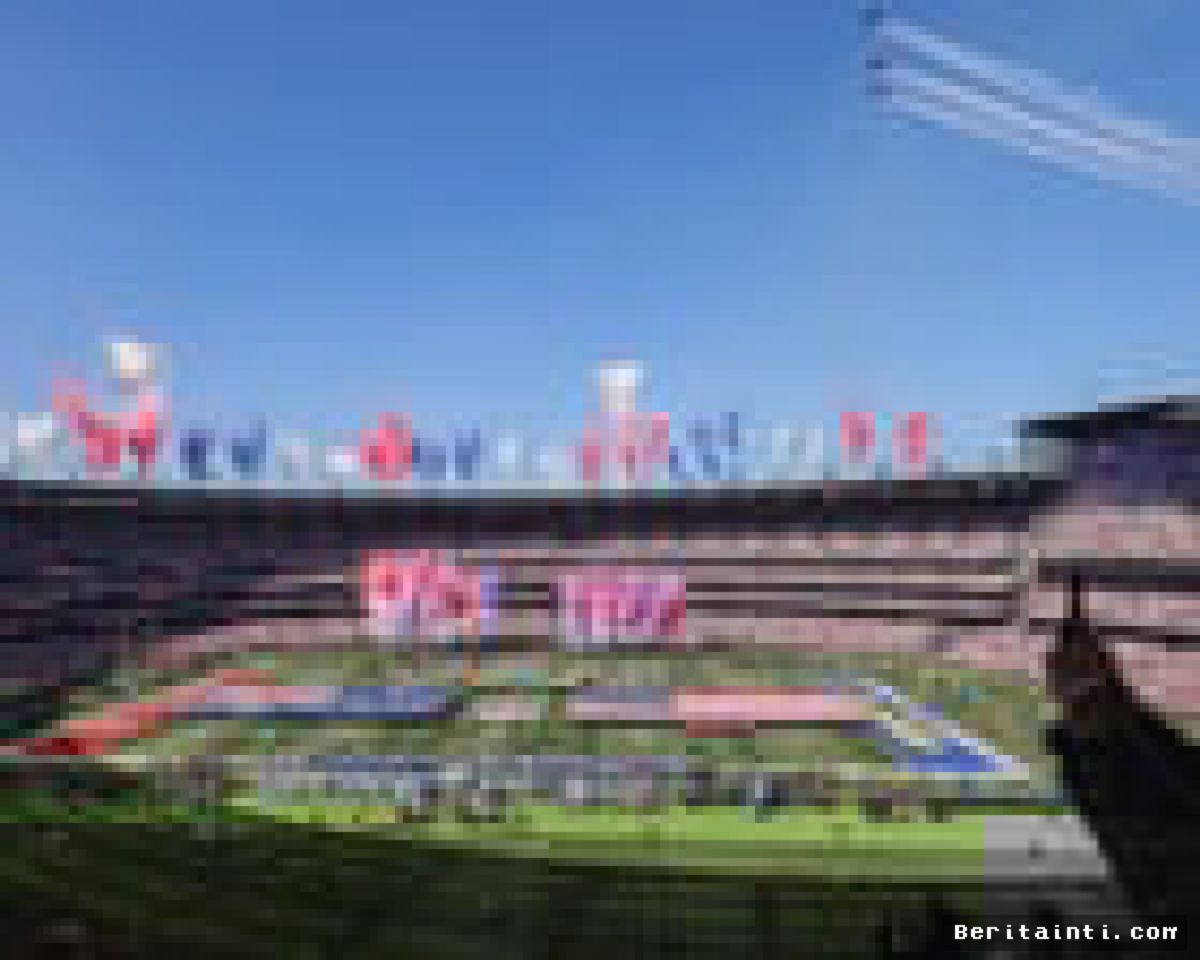 MELBOURNE — Ratusan Ribu Penonton Memadati Laga Bersejarah NFL Australia