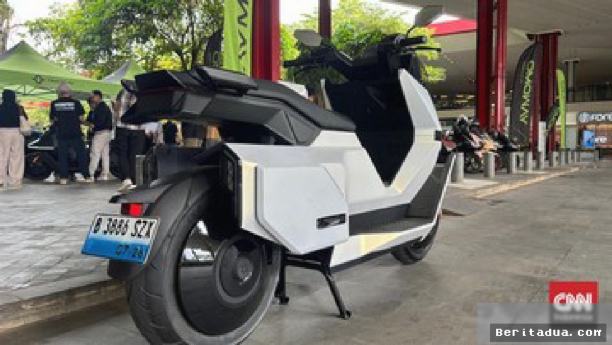 JAKARTA — Sensor Standar Eror, Motor Listrik Omoway Omo X Dikeluhkan Konsumen