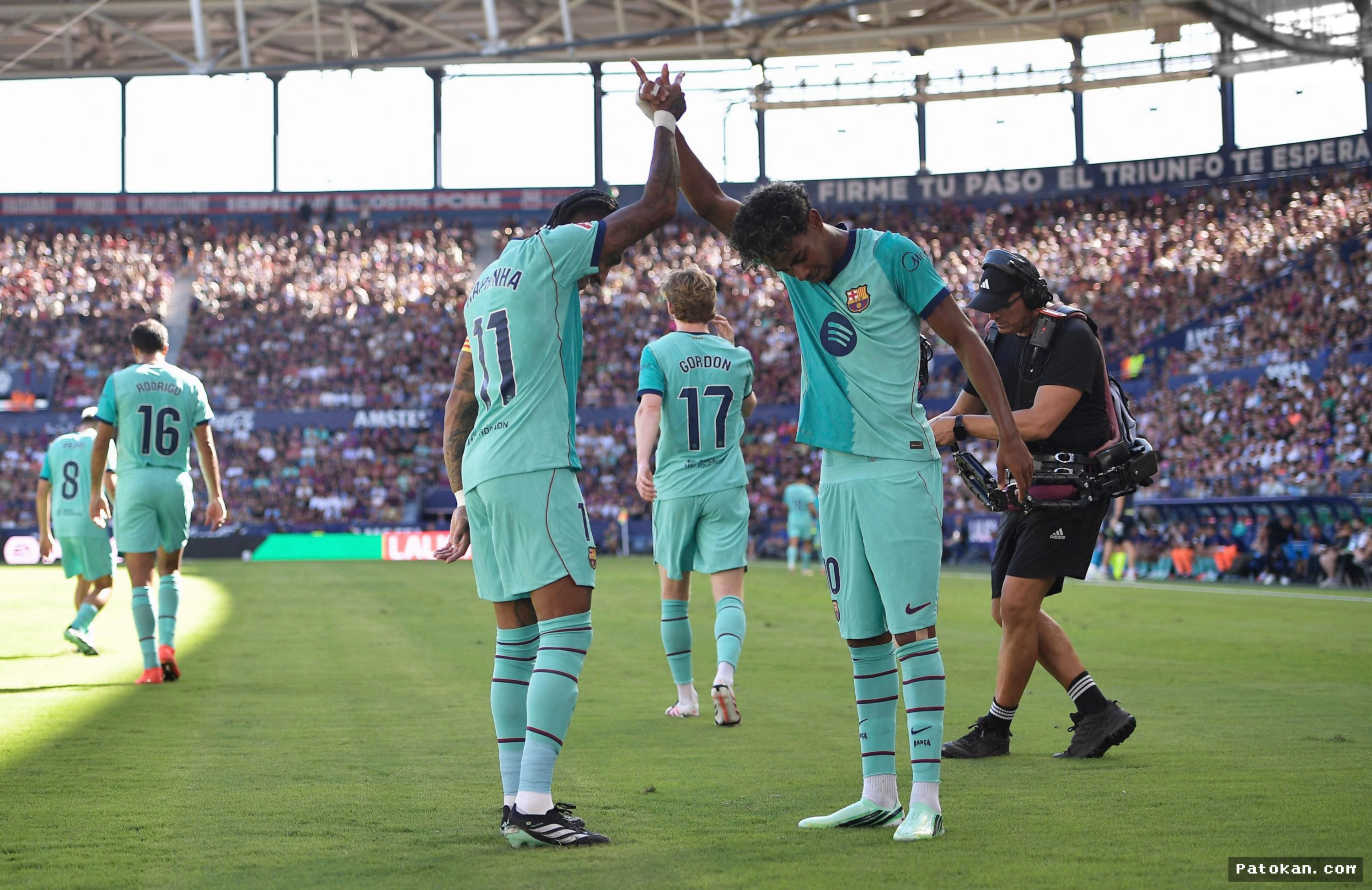 MADRID — Barcelona Jaga Rekor Sempurna, Atletico Bangkit Jelang Derby