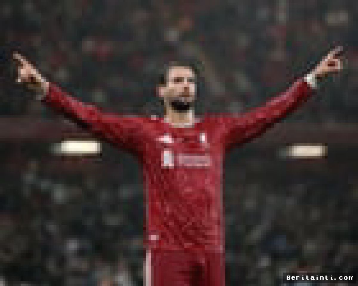 Liverpool Lolos ke Ronde Keempat Usai Hancurkan Tottenham di Anfield