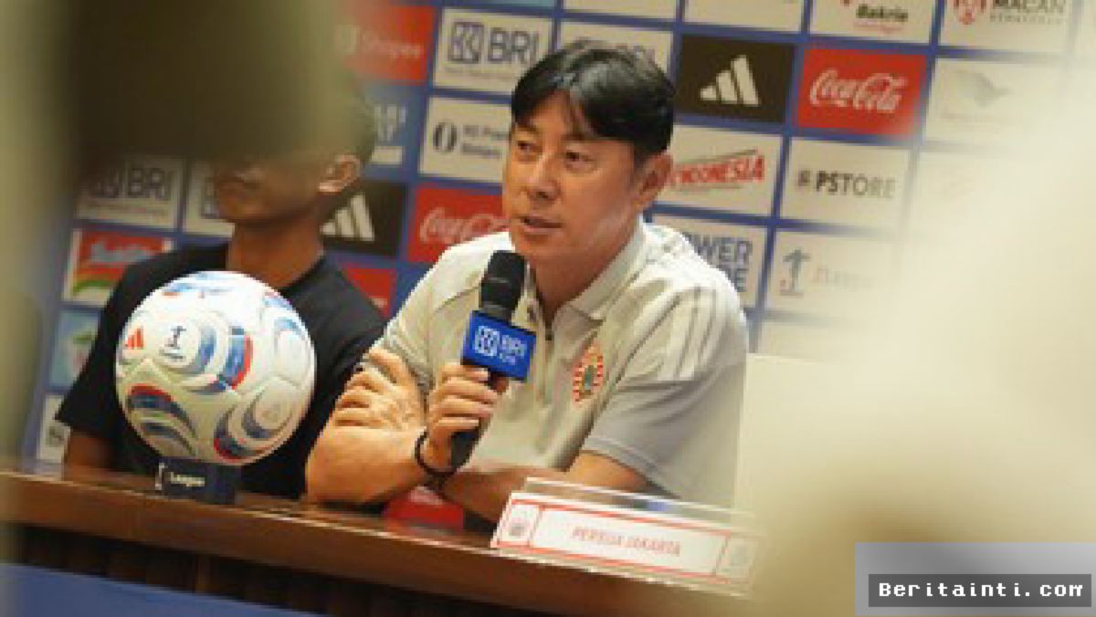 Persija Tundukkan Persib, Shin Tae-yong Patahkan Dua Rekor Buruk