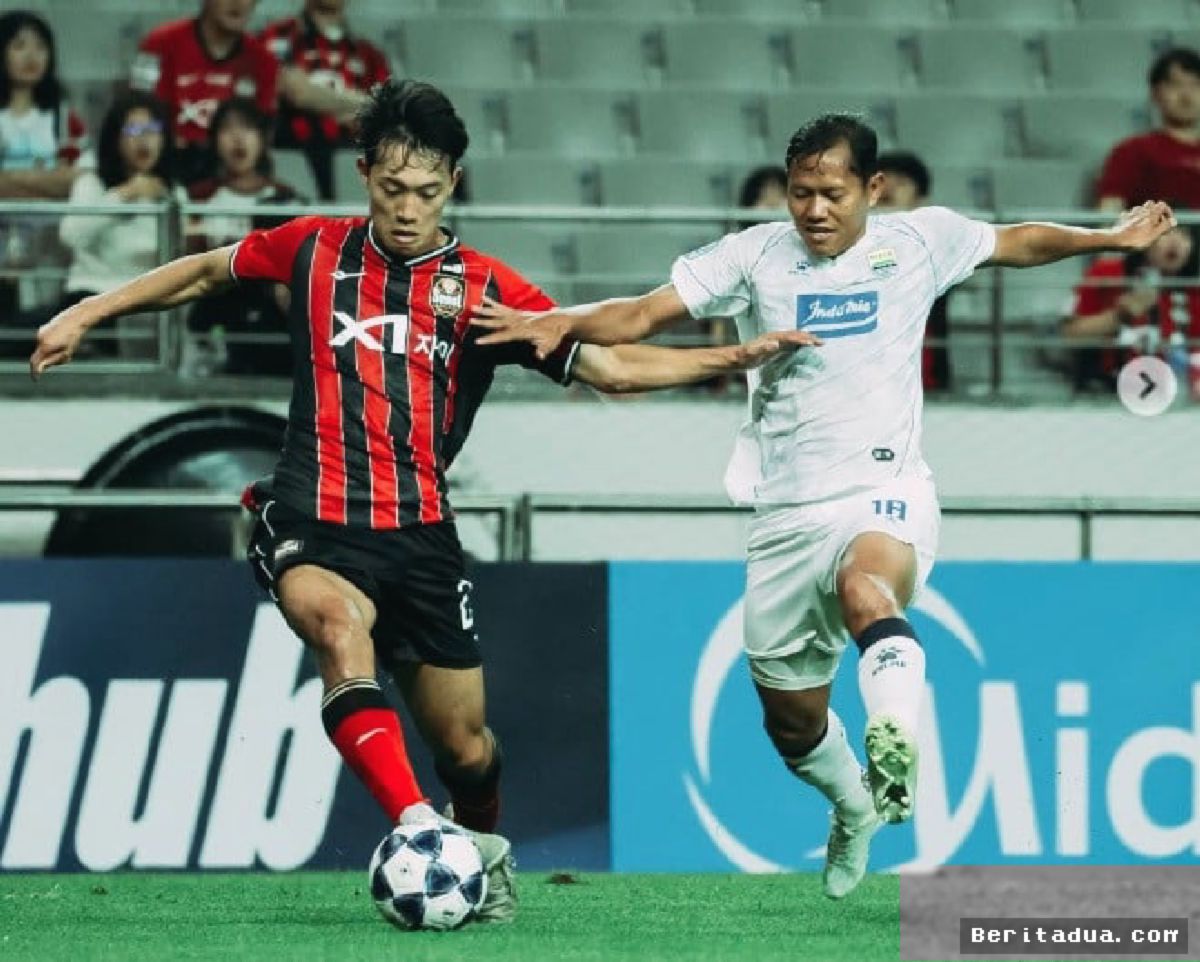 BANDUNG — Persib Bandung Tumbangkan FC Seoul 1-0 di ACL Two