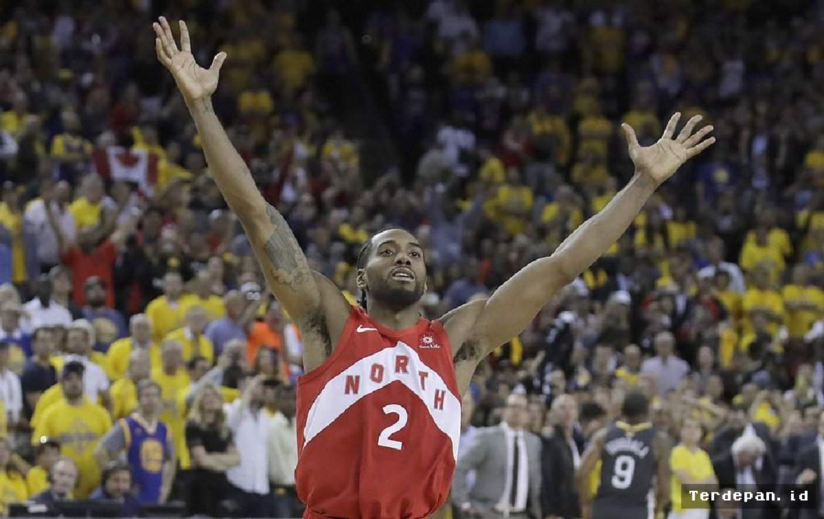 Clippers Sepakat Lepas Kawhi Leonard Kembali ke Toronto Raptors