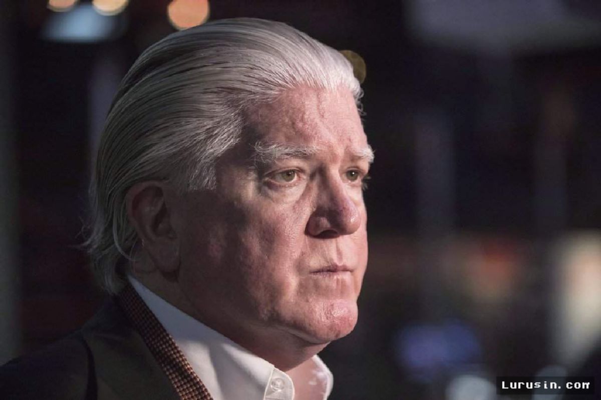 Brian Burke — Eks Eksekutif NHL Muncul di Film Rocky