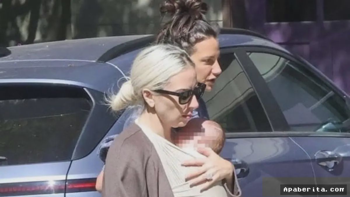 Lady Gaga Sambut Kelahiran Anak Pertama Bersama Tunangan Michael Polansky