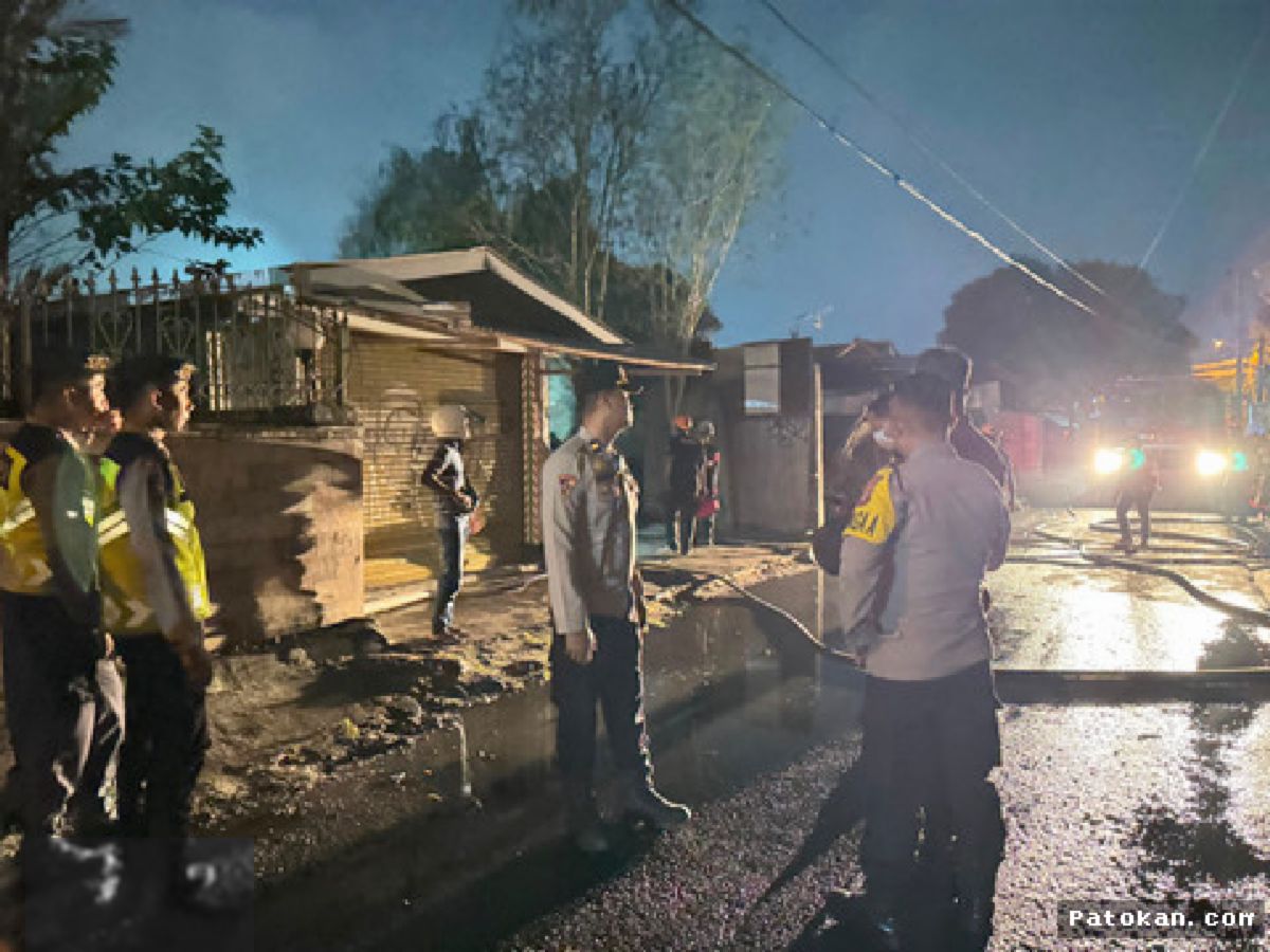 Kebakaran Hanguskan Gudang Barang Bekas dan Rumah Warga di Kotagede