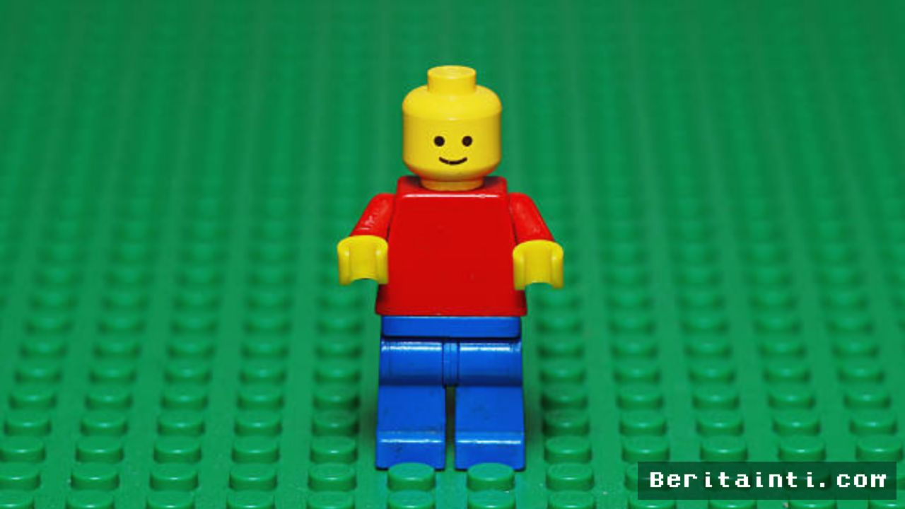 Kanada — Alexander Ackles-Dold Galang Dana dan LEGO untuk Pasien Kanker