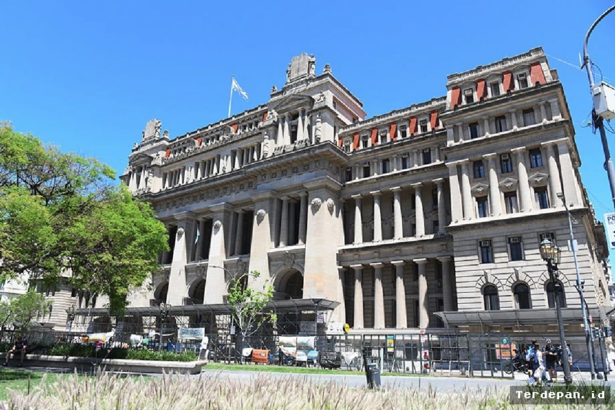 MA Argentina Batalkan Retribusi Daerah Terhadap Banco Galicia di Córdoba