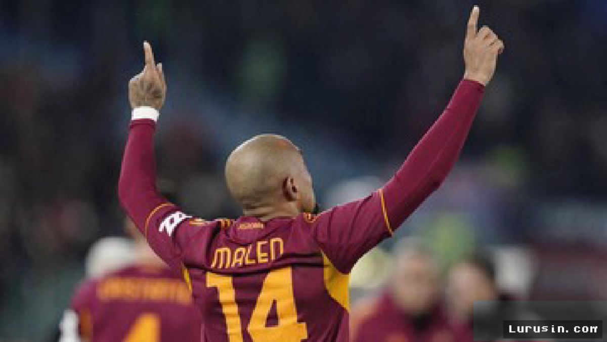 Roma Puncaki Klasemen Serie A, Ketajaman Donyell Malen Lampaui Haaland