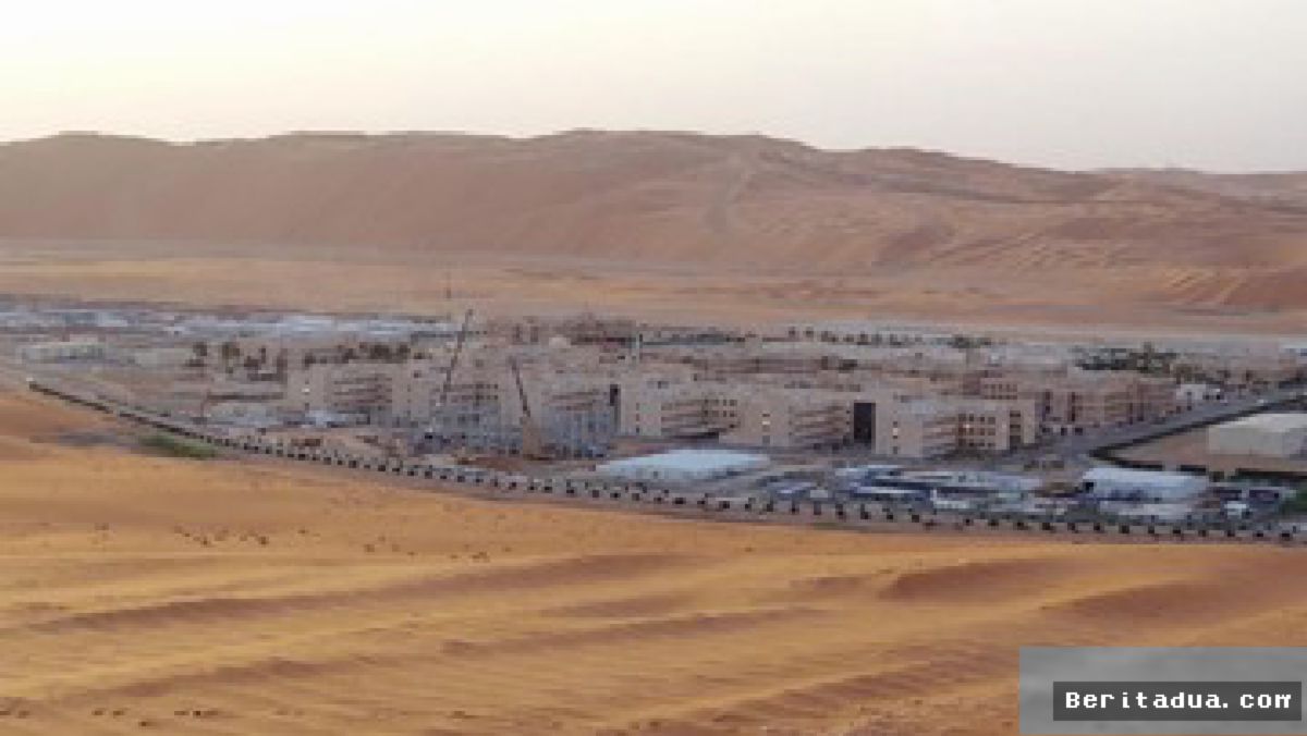 RIYADH — Serangan Houthi Lumpuhkan Pipa Saudi, Harga Minyak Tembus US$106