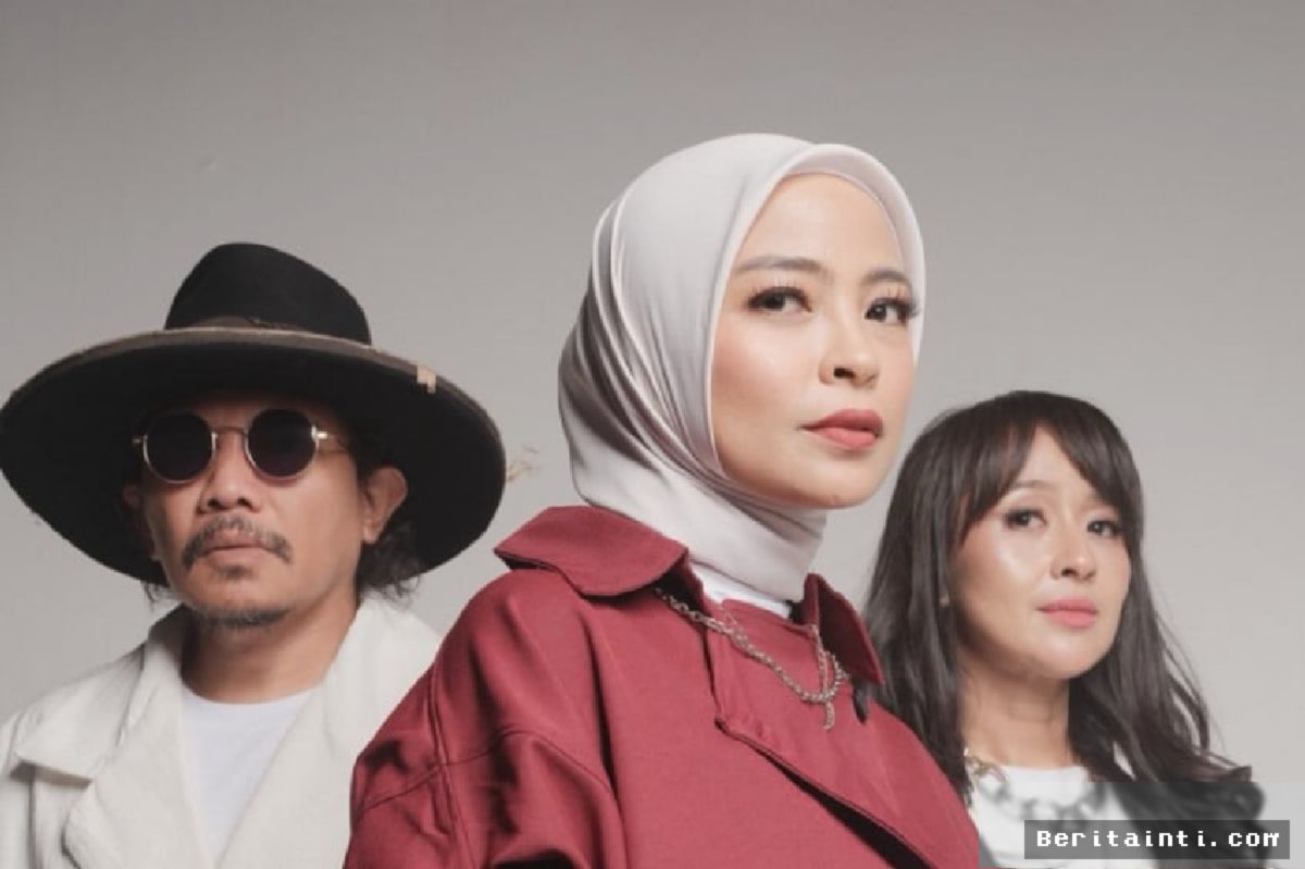 JAKARTA — Konser Kotak di Kota Tua Terhenti Akibat Gas Misterius