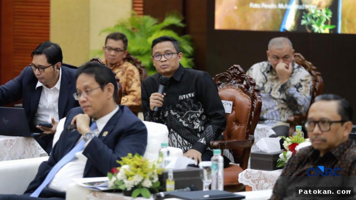 JAKARTA — Dirjen Pajak Bimo Wijayanto Usulkan Pembatalan Mutasi Era Purbaya
