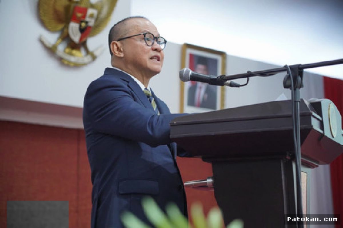 JAKARTA — Menteri P2MI Tegaskan Masalah Pekerja Migran di Malaysia Kian Berkurang