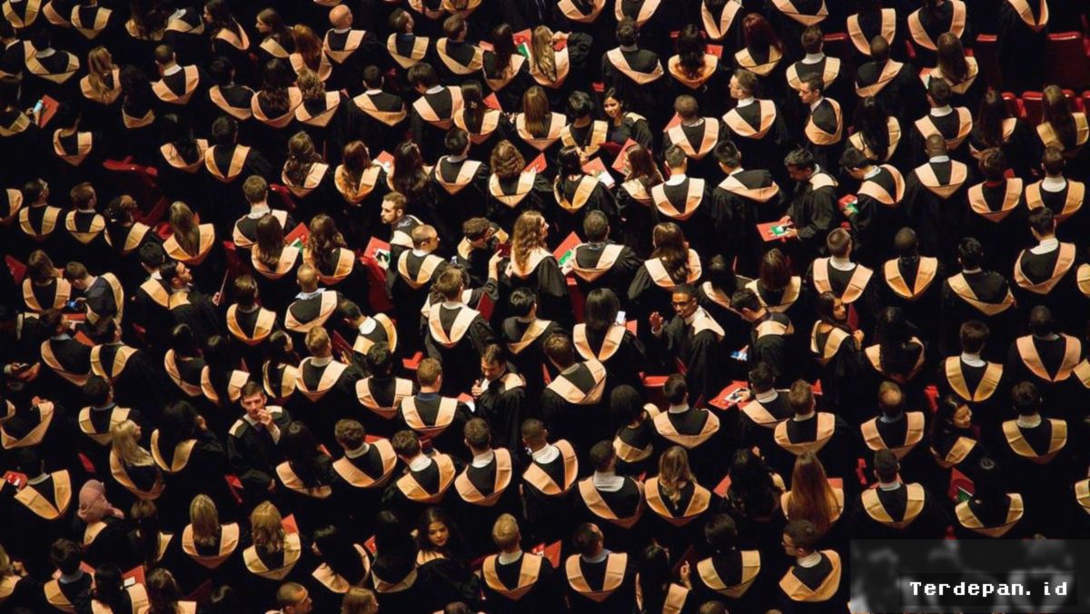 Survei ZipRecruiter Ungkap 10 Jurusan Kuliah Paling Disesali Lulusan