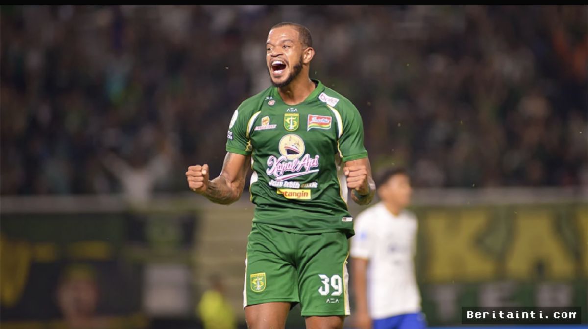 SURABAYA — Persebaya Raih Kemenangan Perdana Usai Tumbangkan PSIM Yogyakarta