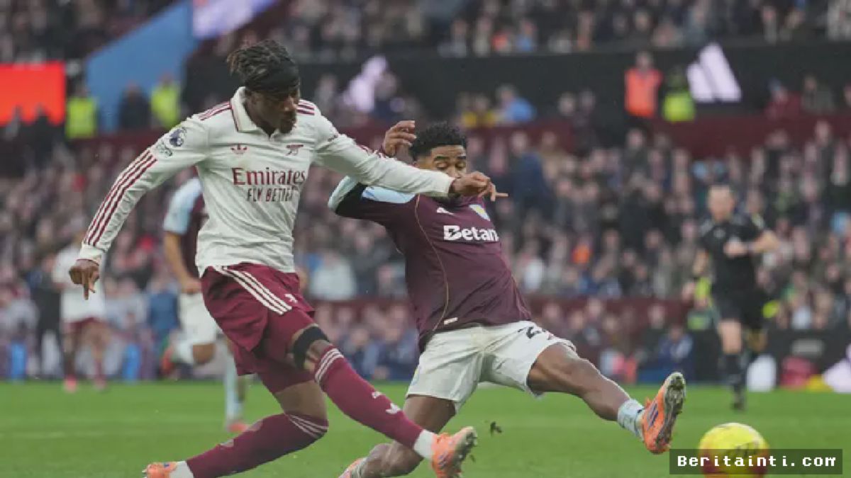 VILLA PARK — Arsenal Imbang Lawan Aston Villa dalam Duel Sengit