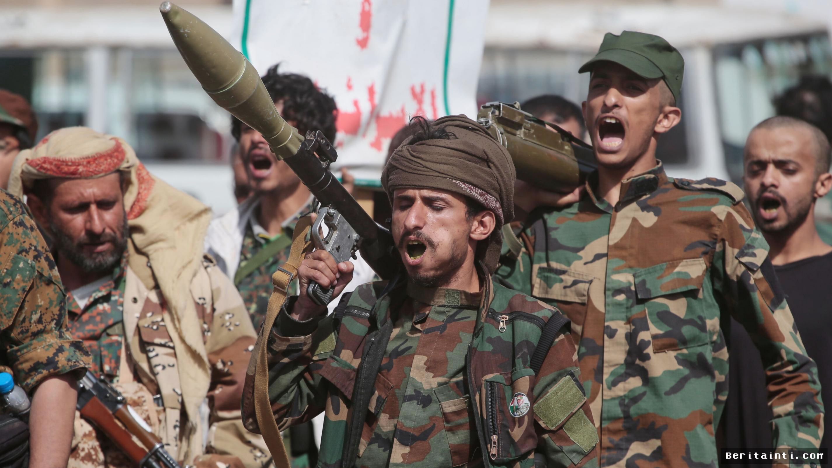 Arab Saudi Terjebak Krisis Rumit Menyusul Manuver Militer Houthi di Yaman