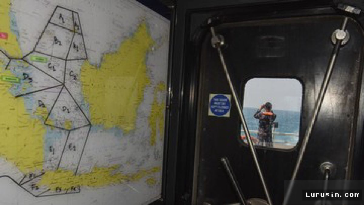SELAT SUNDA — Tim SAR Pastikan Video Kapal Terbalik Dekat Krakatau Nihil