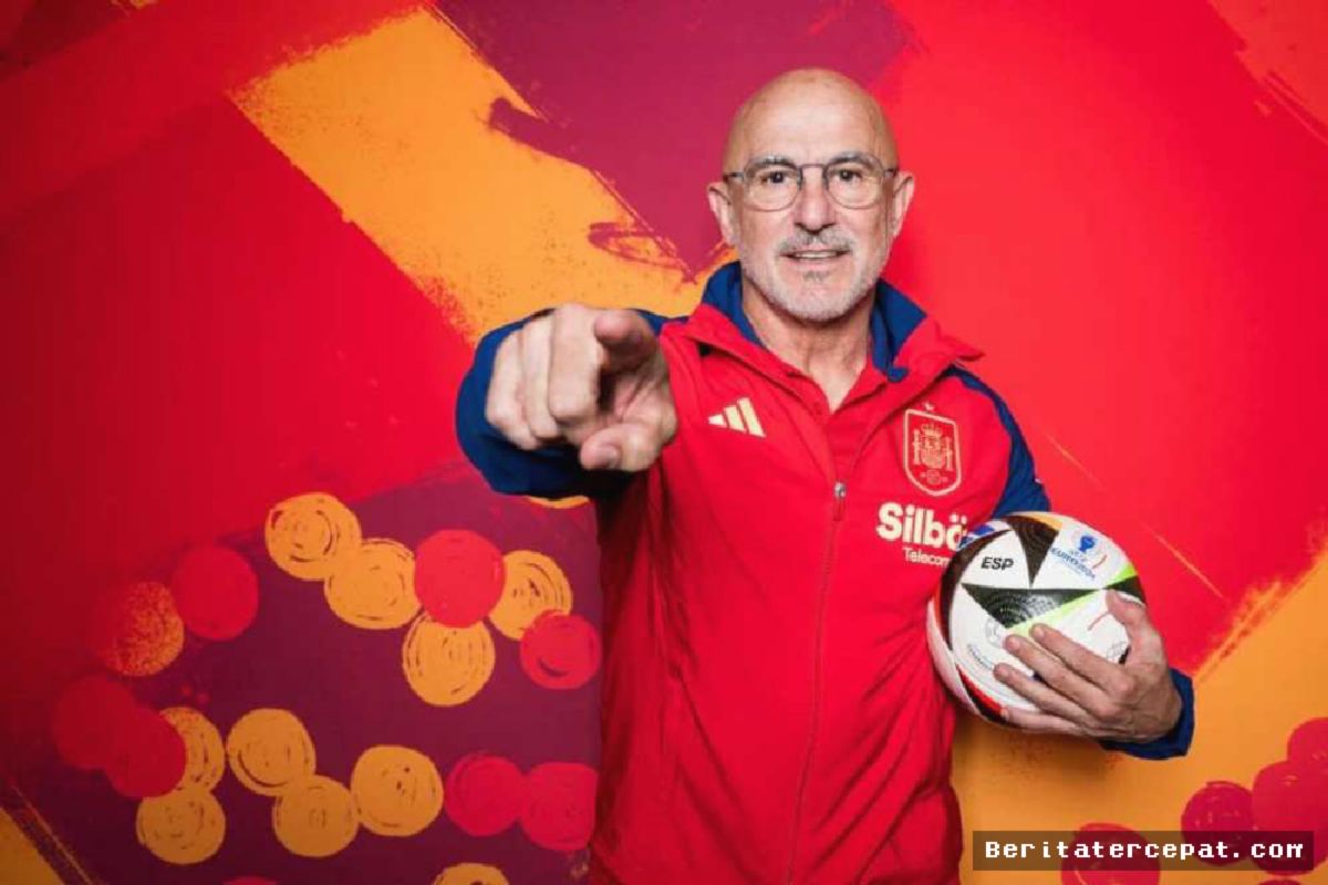 Spanyol Resmi Perpanjang Kontrak Pelatih Luis de la Fuente hingga 2030