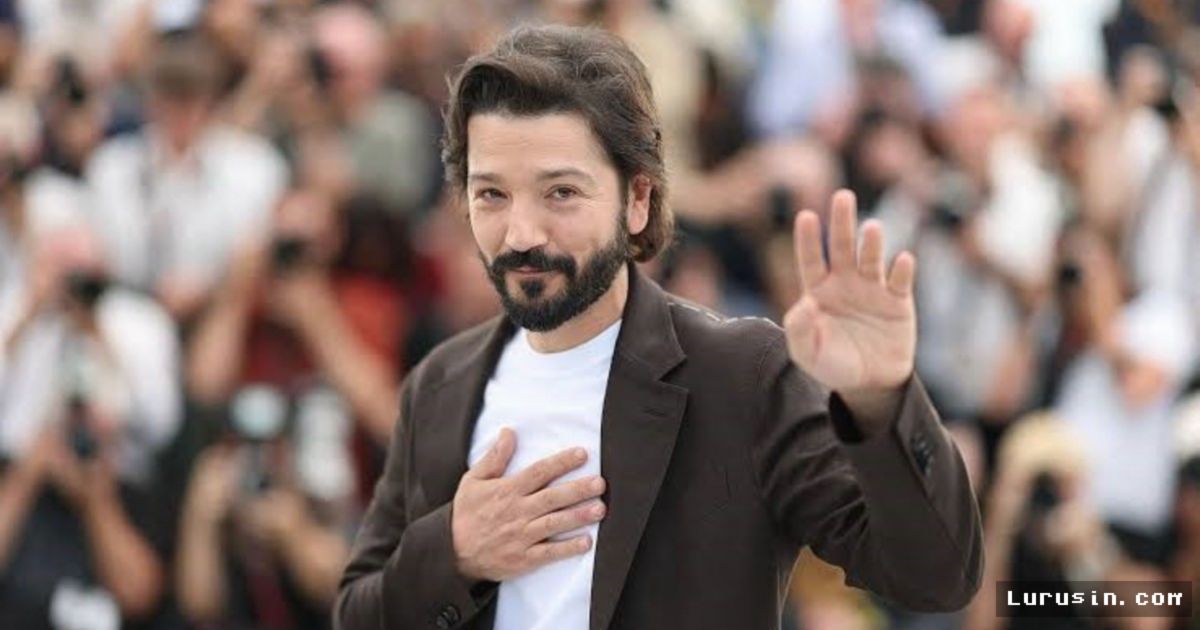 Diego Luna Pilih Tinggal di Meksiko Ketimbang Menetap di Hollywood