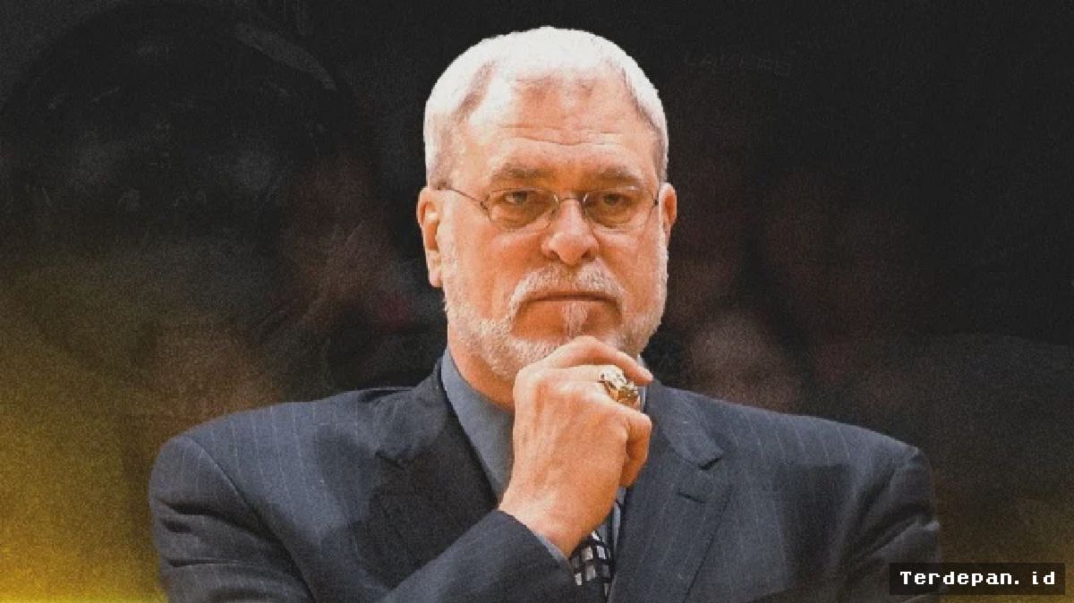 LA Lakers Bangun Patung Penghormatan untuk Pelatih Legendaris Phil Jackson