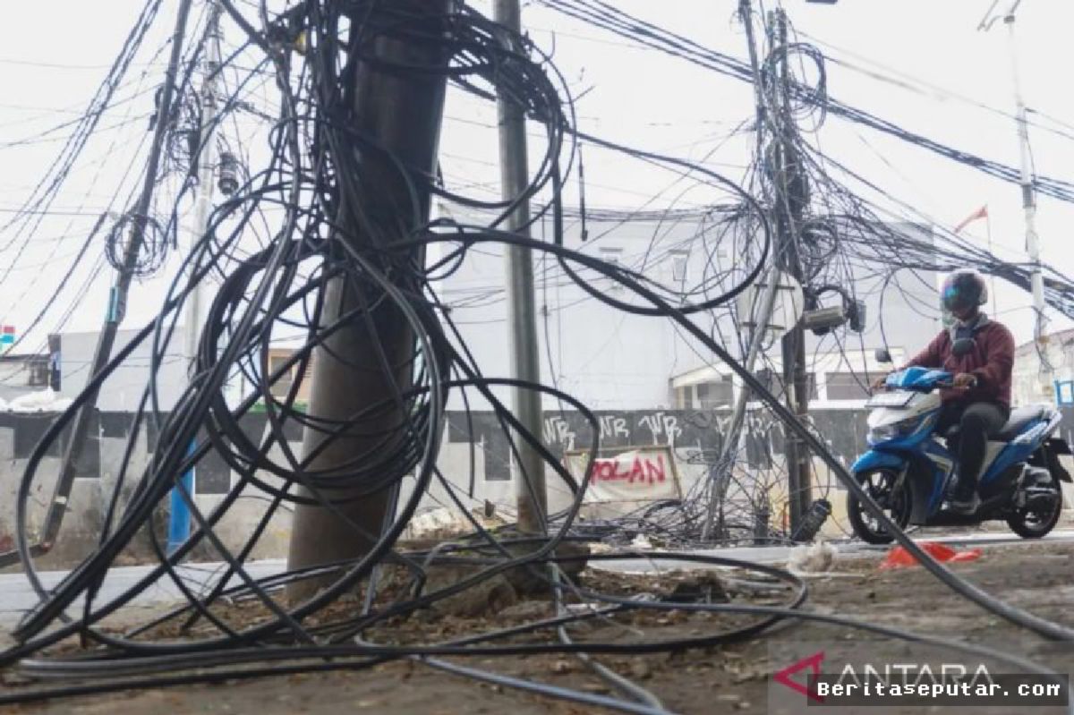 DPRD DKI Galakkan Gerakan 5M Demi Tuntaskan Kabel Semrawut